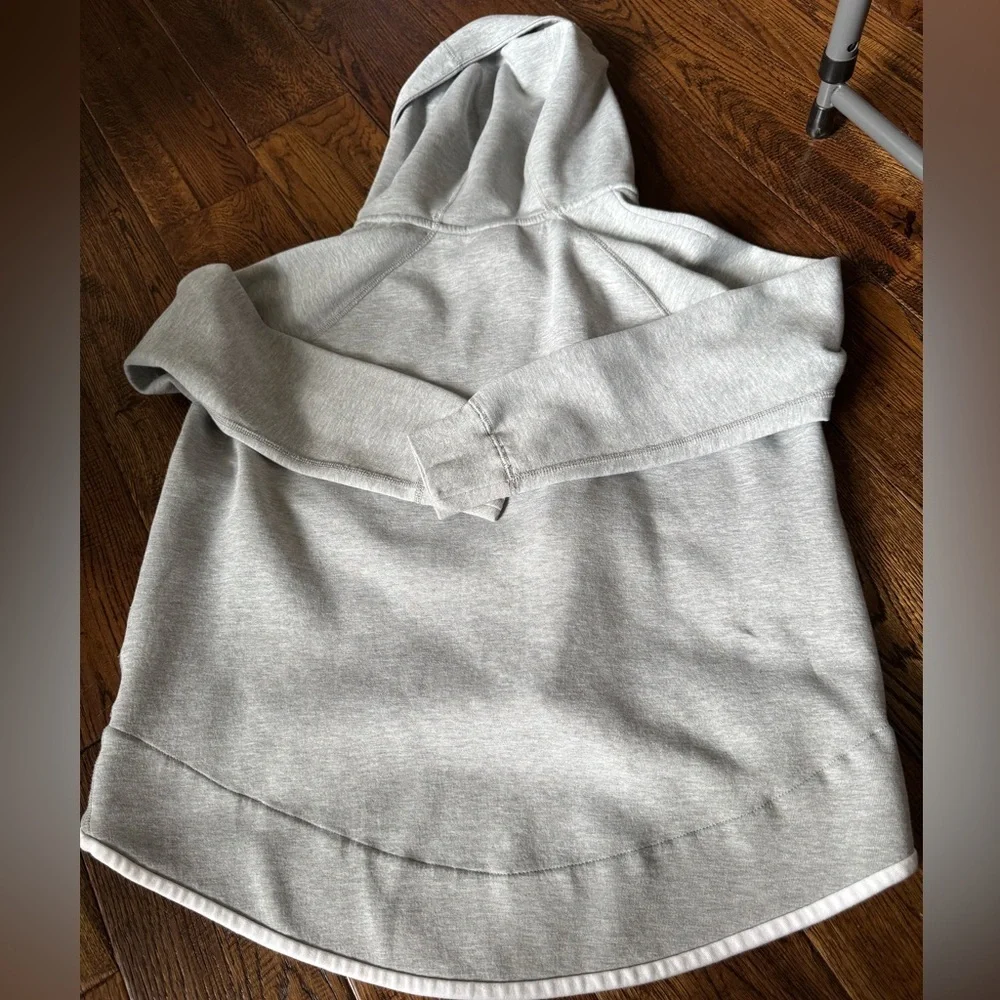 Nike Sportswear Tech Fleece Windrunner Full-Zip Hoodie - Picture 3 of 6